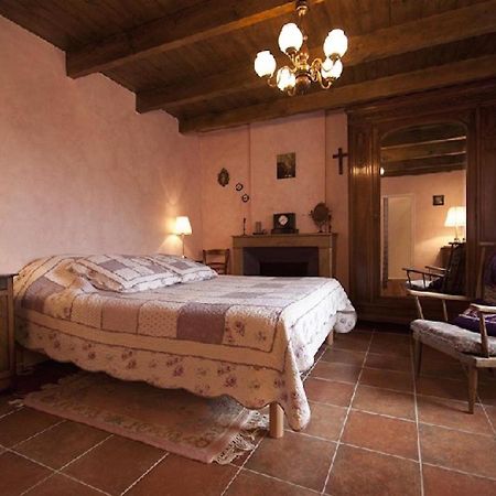 Domaine De Cousignac Bed & Breakfast Bourg-Saint-Andéol Exterior foto