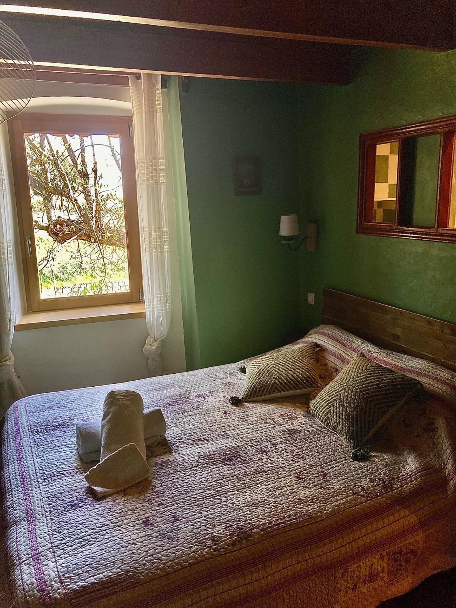 Domaine De Cousignac Bed & Breakfast Bourg-Saint-Andéol Exterior foto